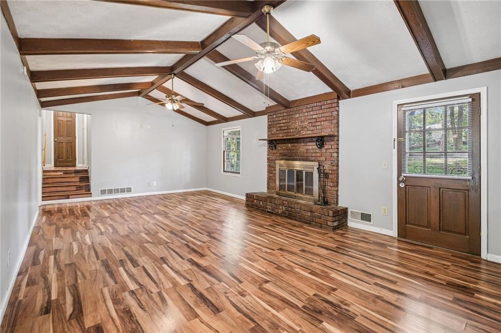 667 Kingswood Court