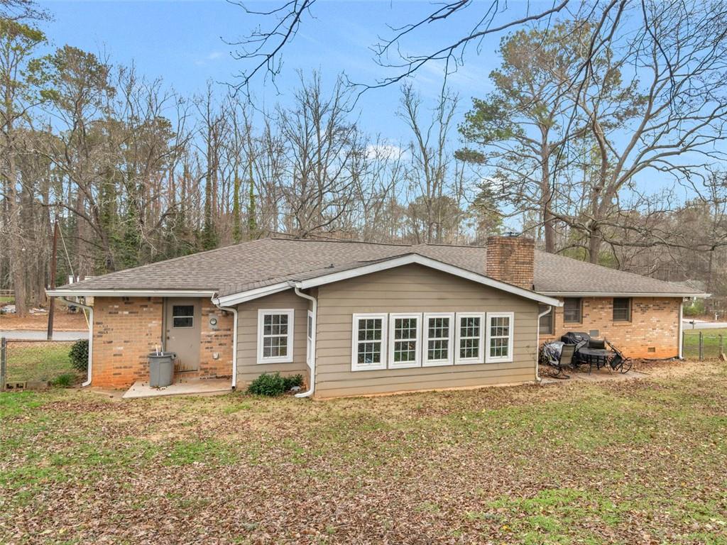 2588 Shady Lane, Conyers, Georgia image 16