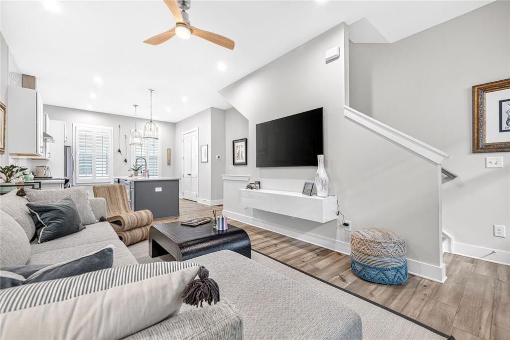 4465 Dalston Drive NE