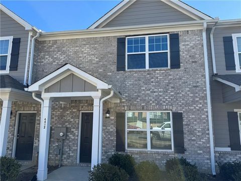 6412 Olmadison Place Atlanta GA 30349