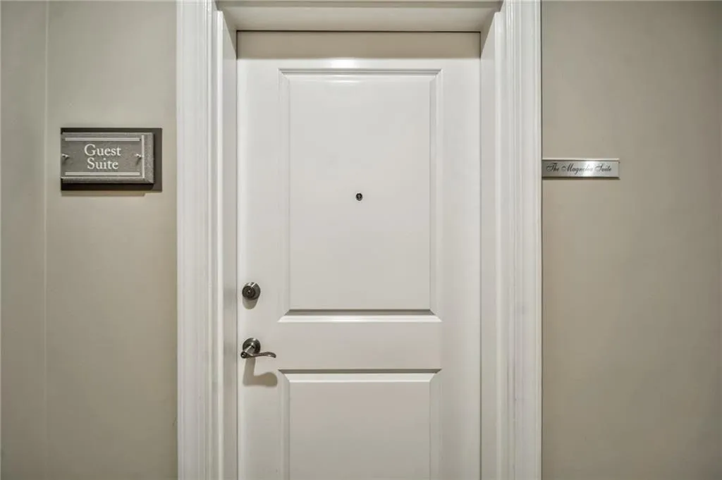 Atlanta, Georgia 30339, United States, 2 Bedrooms Bedrooms, ,2 BathroomsBathrooms,Residential,Active,174527