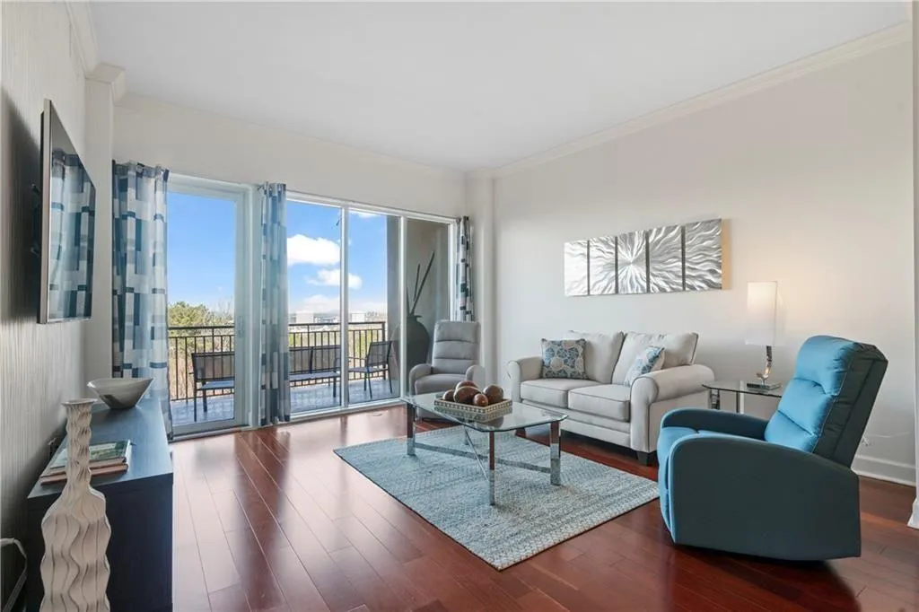 Atlanta, Georgia 30339, United States, 2 Bedrooms Bedrooms, ,2 BathroomsBathrooms,Residential,Active,174527