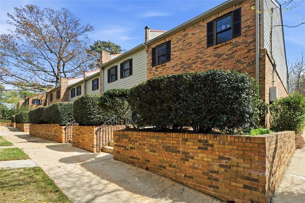 232 Adair Street