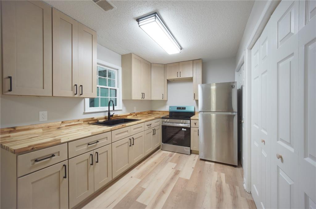 5645 Estates Court