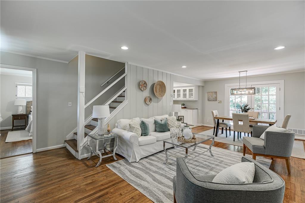 3173 Parkridge Crescent