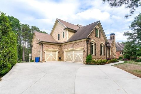 A home in Dacula