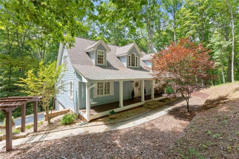 Homes For Sale - 6245 Julian Road<br/> Forsyth County, Gainesville, GA 30506