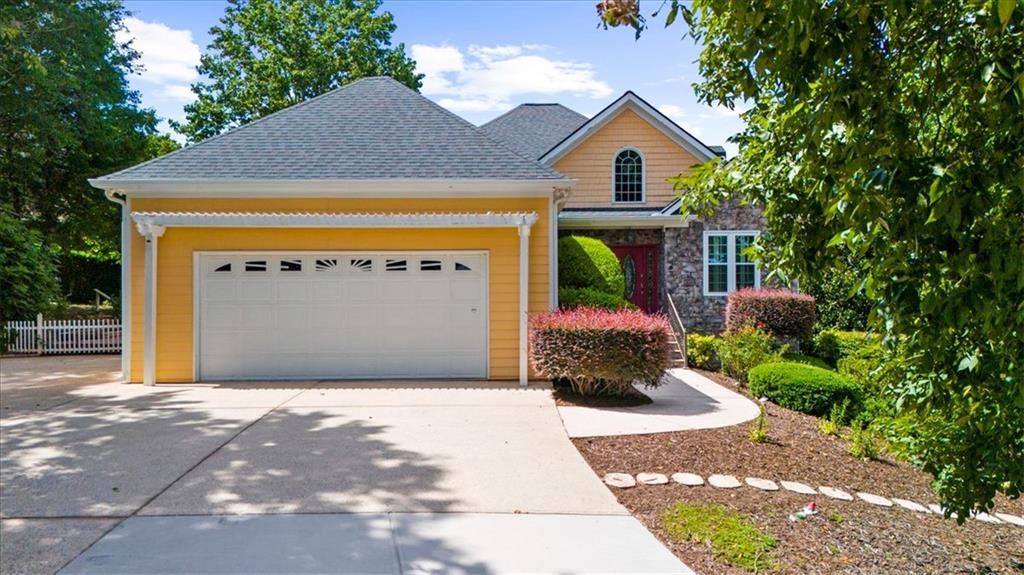 5739 Ridgewater Circle