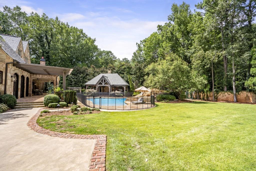 Atlanta Country Club - Residential