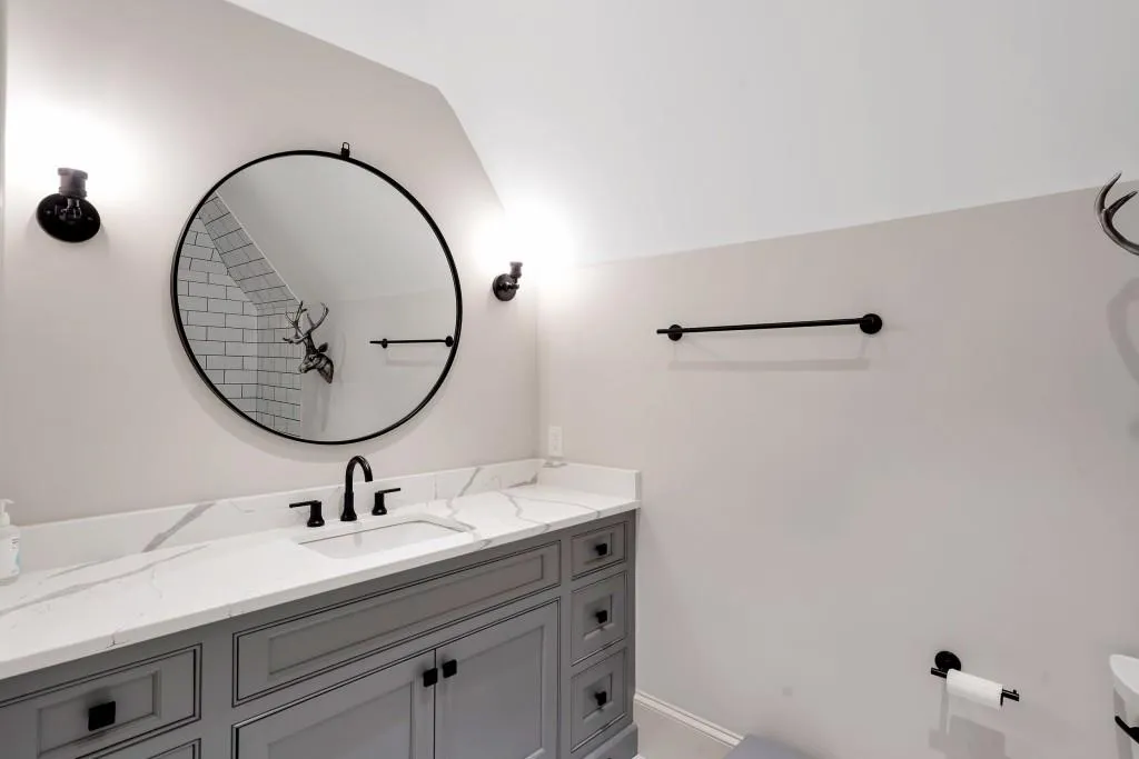 Marietta, Georgia 30067, United States, 7 Bedrooms Bedrooms, ,8 BathroomsBathrooms,Residential,Active,110386