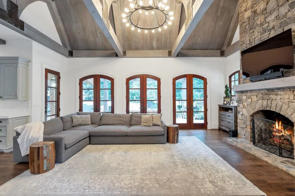 Marietta, Georgia 30067, United States, 7 Bedrooms Bedrooms, ,8 BathroomsBathrooms,Residential,Active,110386