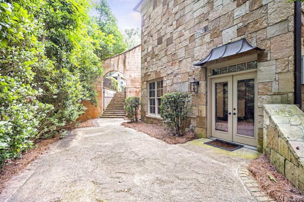 Atlanta Country Club - Residential