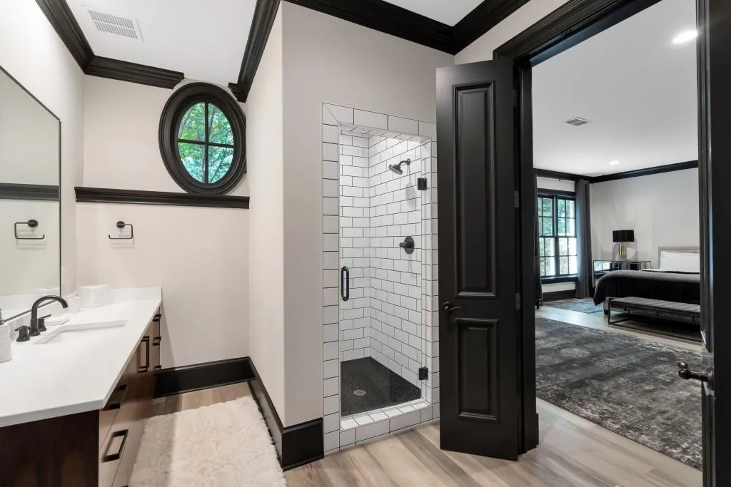 Marietta, Georgia 30067, United States, 7 Bedrooms Bedrooms, ,8 BathroomsBathrooms,Residential,Active,110386