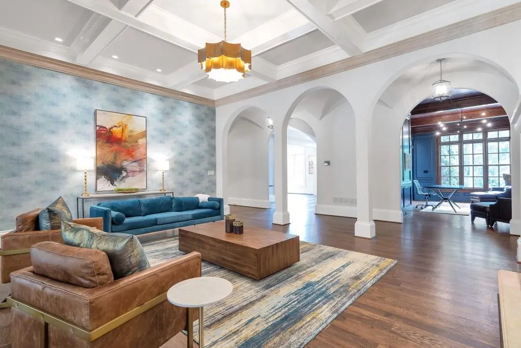 Marietta, Georgia 30067, United States, 7 Bedrooms Bedrooms, ,8 BathroomsBathrooms,Residential,Active,110386