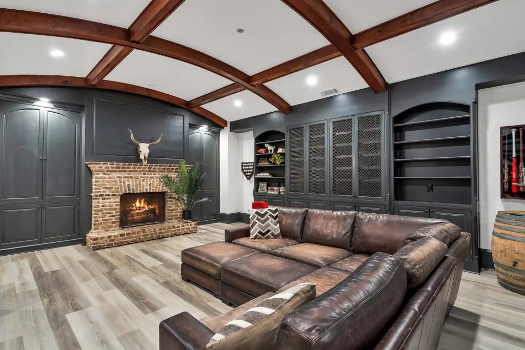 Marietta, Georgia 30067, United States, 7 Bedrooms Bedrooms, ,8 BathroomsBathrooms,Residential,Active,110386