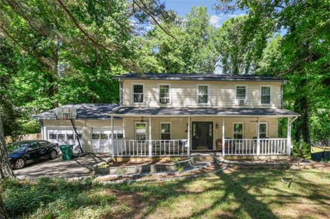 Homes For Sale - 488 Allana Court<br/> Stone Mountain, GA 30087
