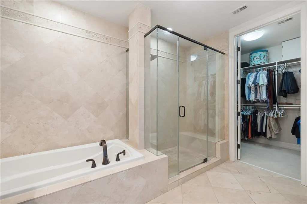 Atlanta, Georgia 30309, United States, 2 Bedrooms Bedrooms, ,3 BathroomsBathrooms,Residential,Active,78685