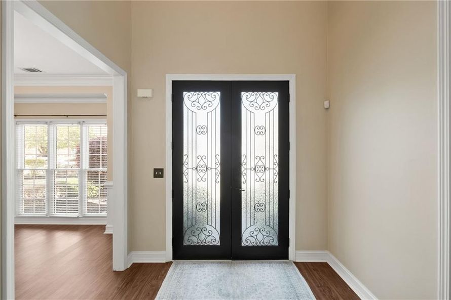 555 Rose Border Dr, Roswell, GA 30075 for sale - Stessa