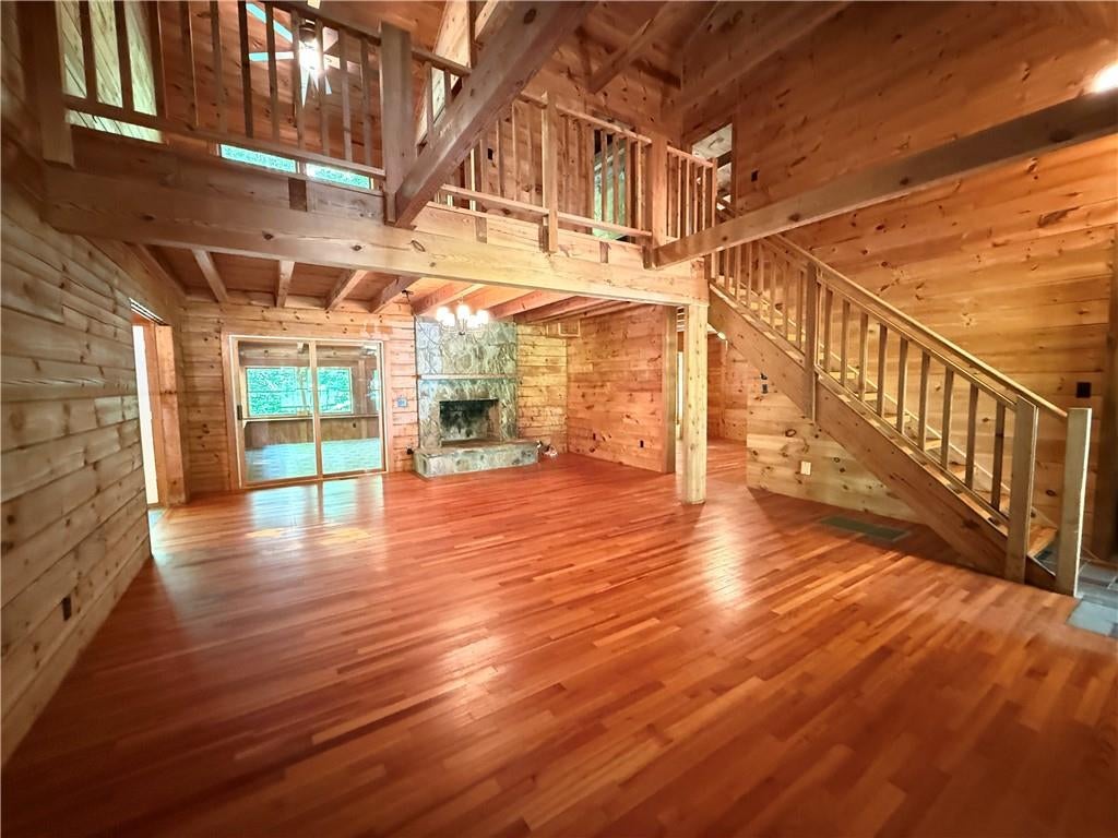 2405 Mountain Road