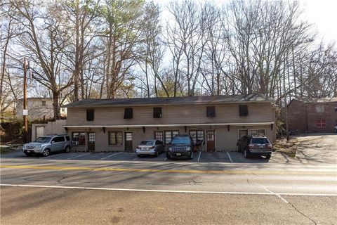 Multifamily For Sale - 550 Waleska Road<br/> Canton, GA 30114