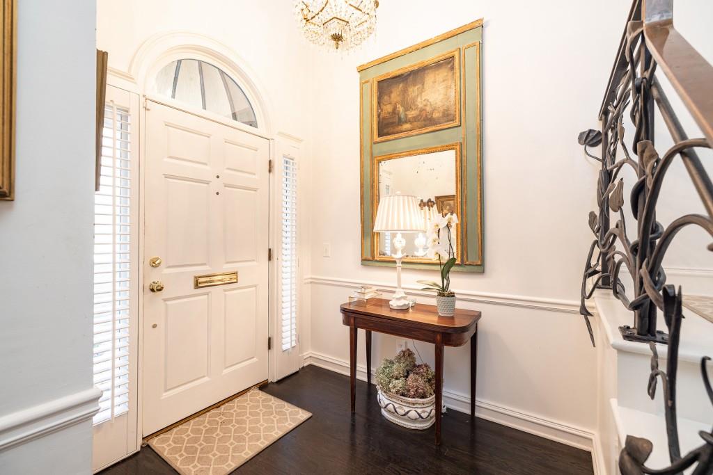 2525 Peachtree Road NE 25