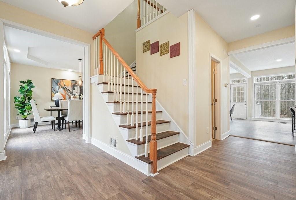 465 Woodbrook Ways