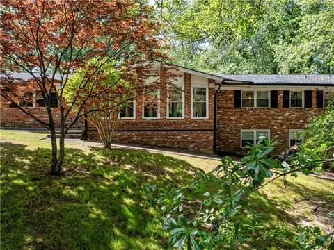 579 Fielding Lane Atlanta GA 30311