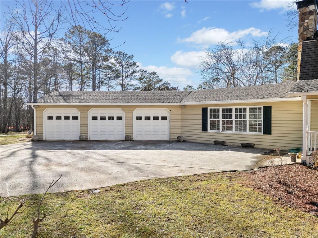 444 Pineview Drive