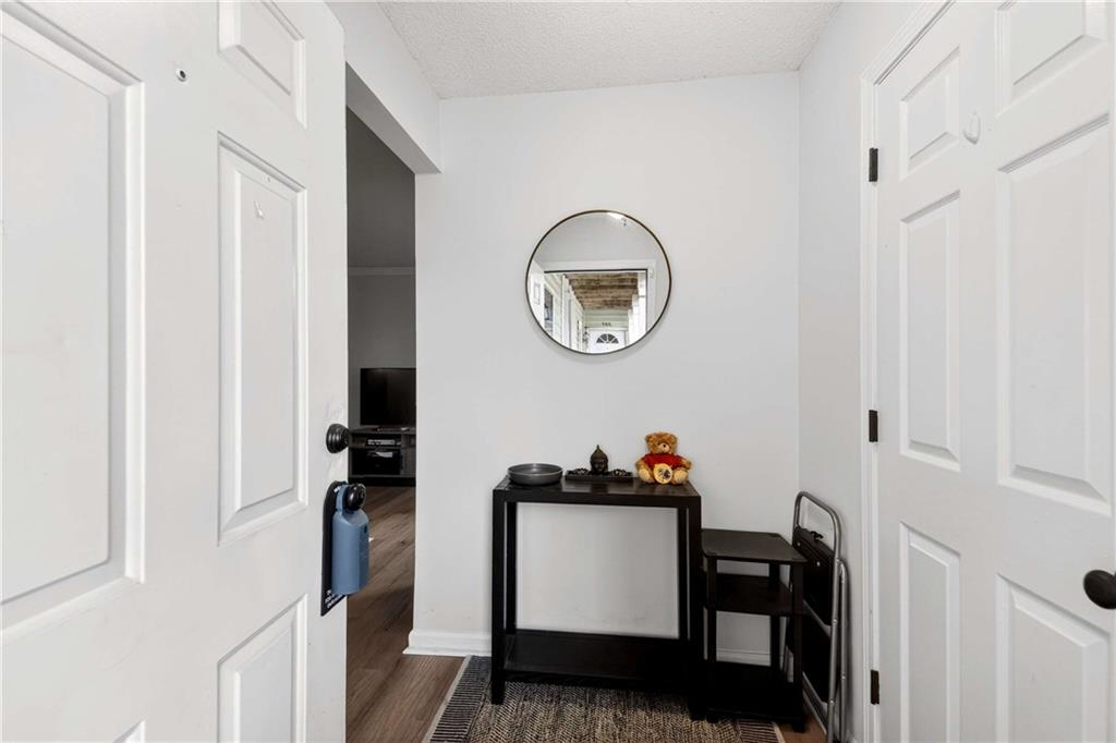 305 Cobblestone Trail