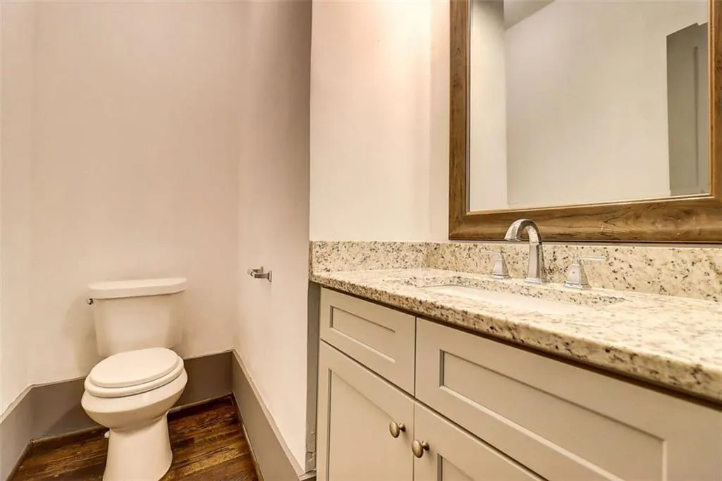 Atlanta, Georgia 30310, United States, 3 Bedrooms Bedrooms, ,3 BathroomsBathrooms,Residential,Active,155449