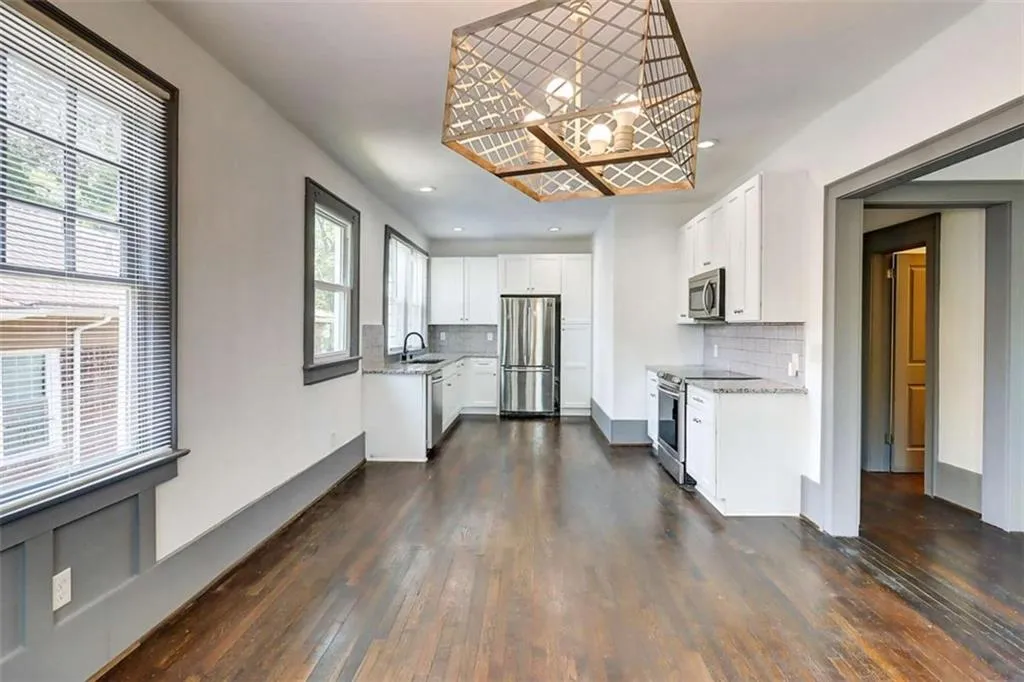 Atlanta, Georgia 30310, United States, 3 Bedrooms Bedrooms, ,3 BathroomsBathrooms,Residential,Active,155449