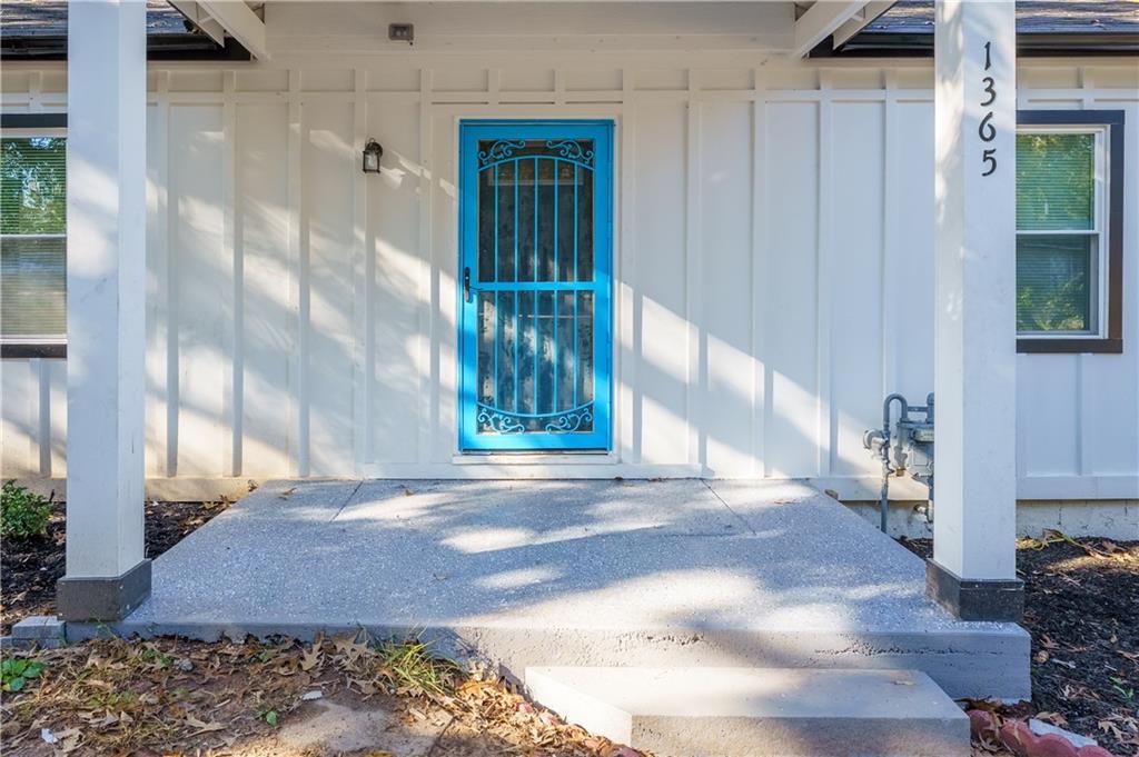 1365 Campbellton Road SW