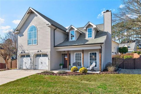 Homes For Sale - 2700 Laurelwood Lane<br/> Alpharetta, GA 30009