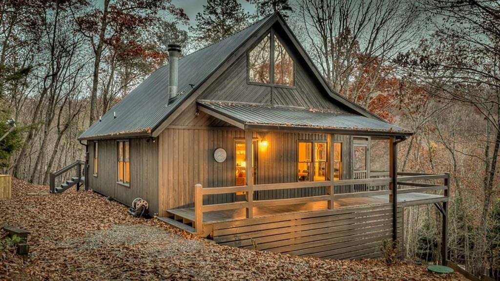36 Stardust Lane, Morganton, Georgia image 1