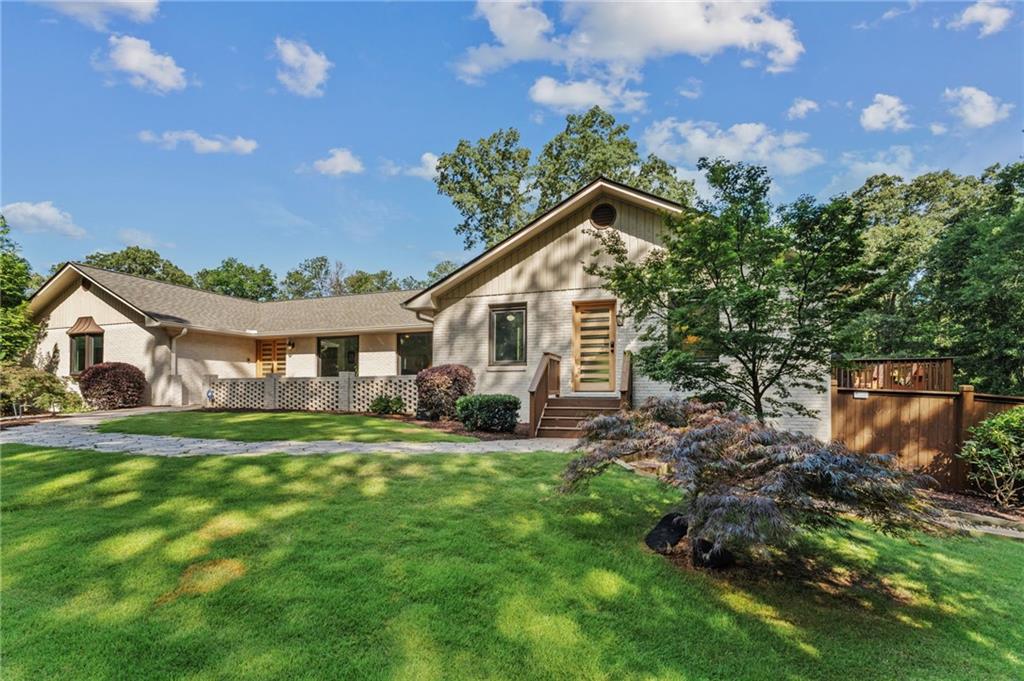 980 Casteel Road