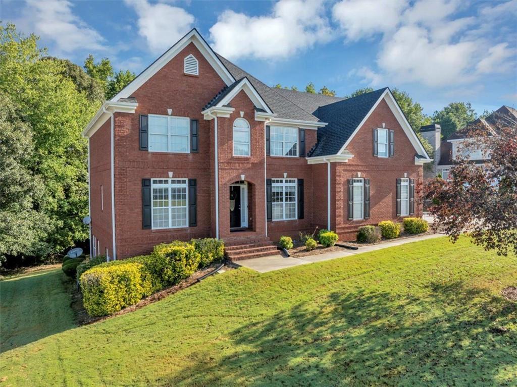 2052 EVERGREEN Drive SE
