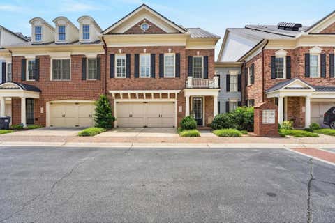 Townhouse For Sale - 2258 Edgartown Lane<br/> Smyrna, GA 30080