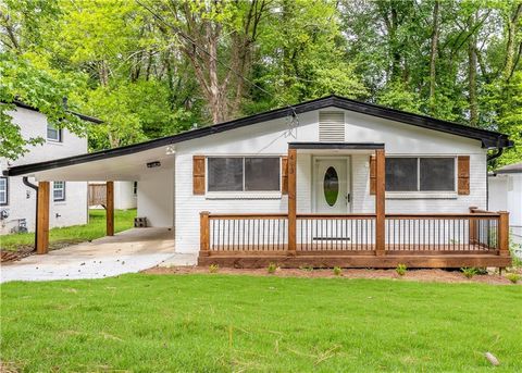 493 Woods Drive NW Atlanta GA 30318