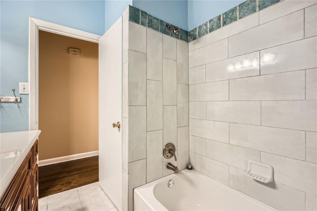 2648 Woodacres Road, Atlanta, Georgia image 18