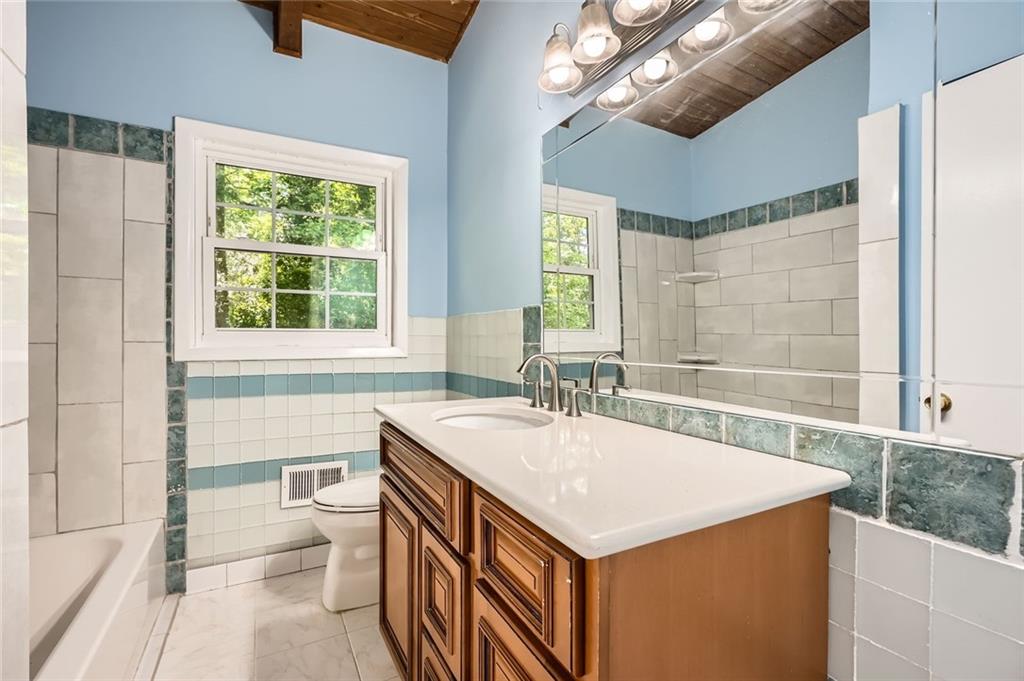 2648 Woodacres Road, Atlanta, Georgia image 21