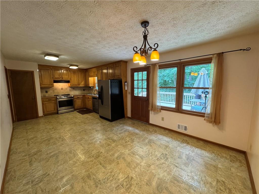 328 West Lane