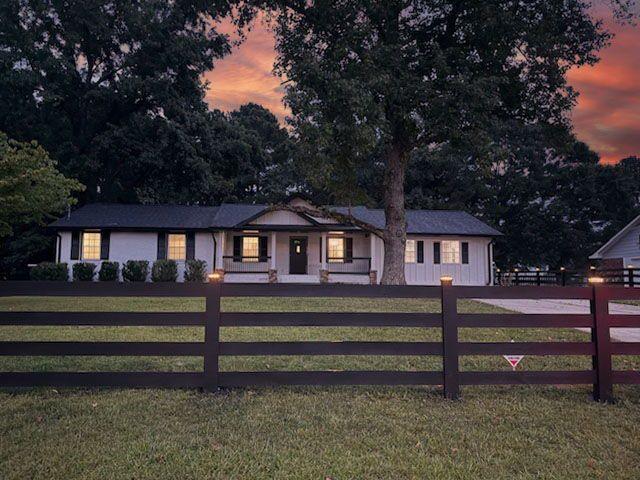 1686 NORTON ESTATES Drive