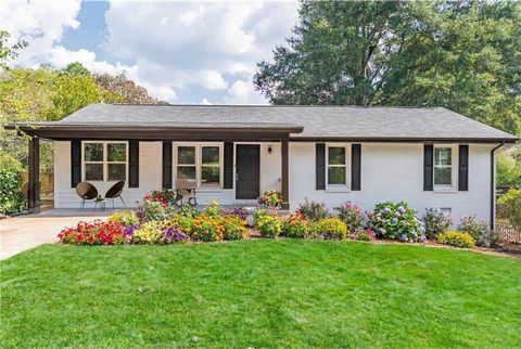 Photo of 1523 Delia Drive, Decatur, GA 30033 (MLS # 7711065)