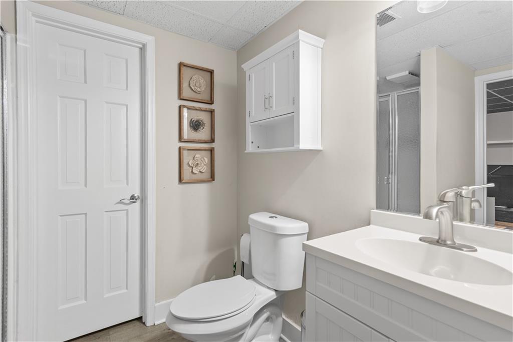 1645 Oakfield Lane, Roswell, Georgia image 34