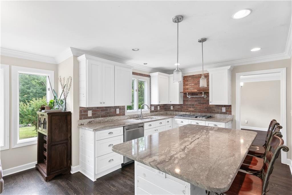 1645 Oakfield Lane, Roswell, Georgia image 10