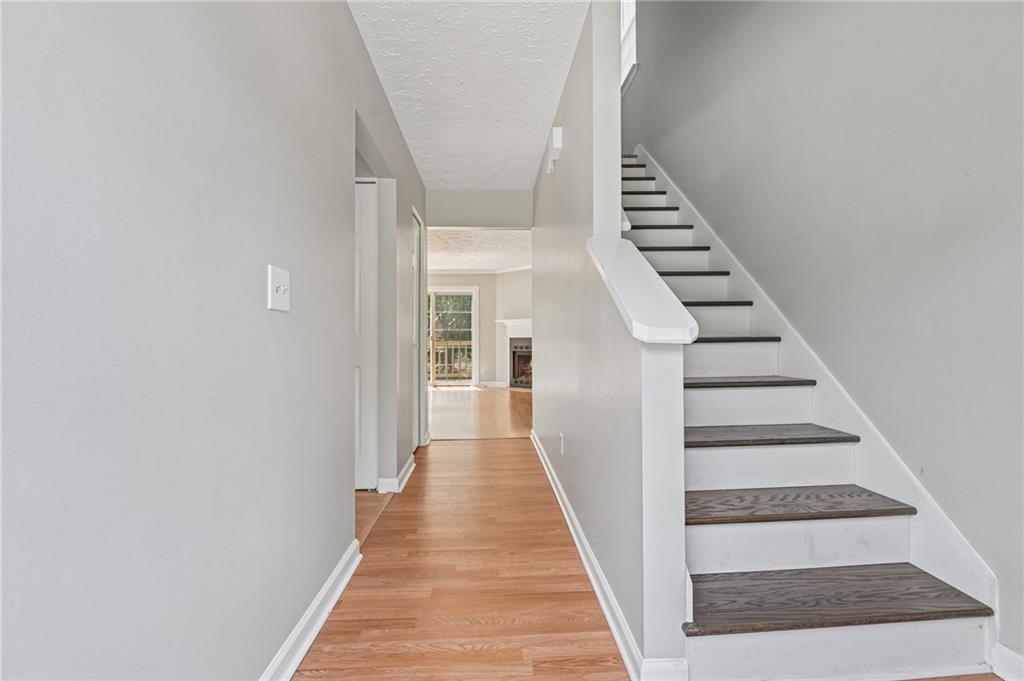 388 Oak Harbor Trail