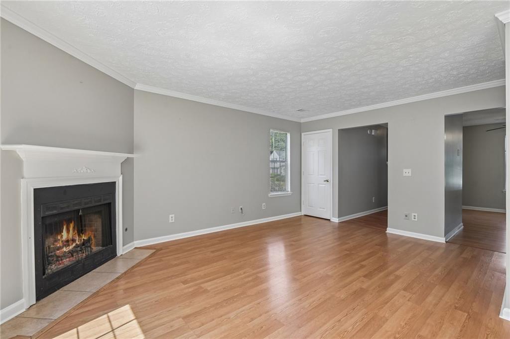 388 Oak Harbor Trail