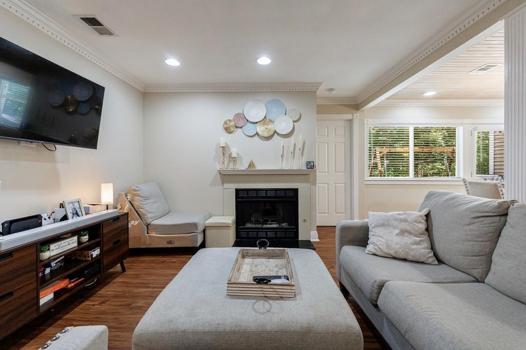 44 Dunwoody Springs Drive