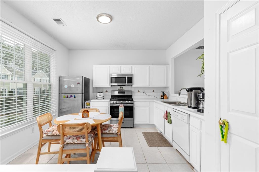 4088 Howell Park Road