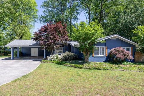 Photo of 659 Fern Street SE, Marietta, GA 30067 (MLS # 7754949)